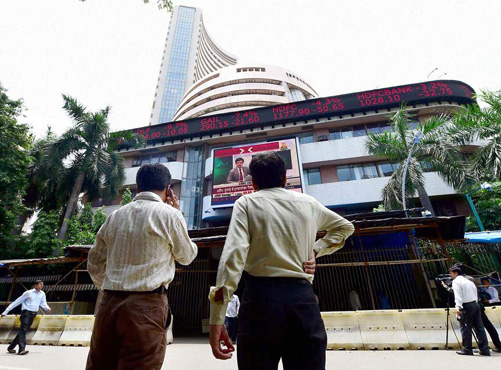 Sensex tumbles 44 points on profit-booking Sensex tumbles 44 points on profit-booking
