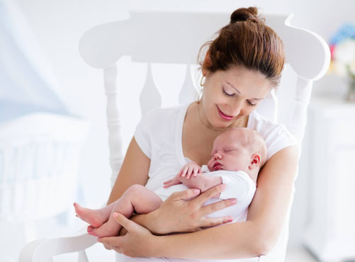 Positives of breastfeeding in public